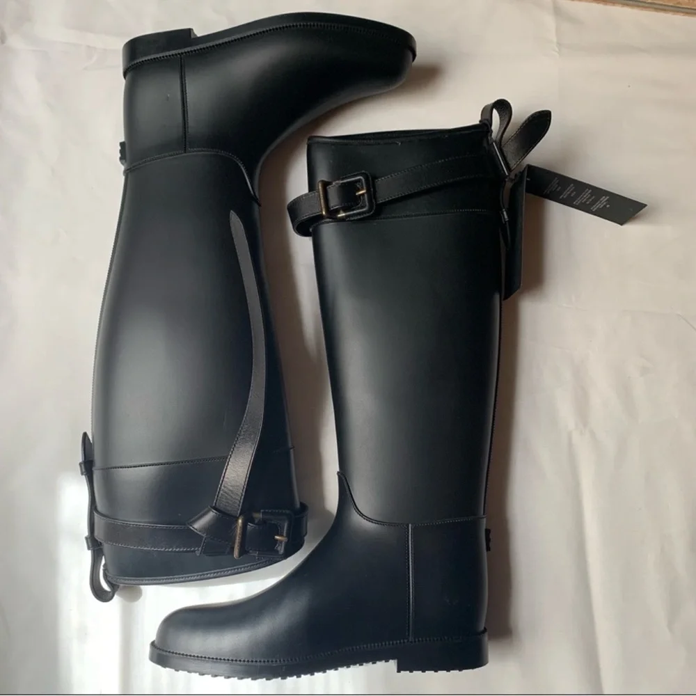 Burberry rain Black Knee-High Women's Boots! NWOT 37
